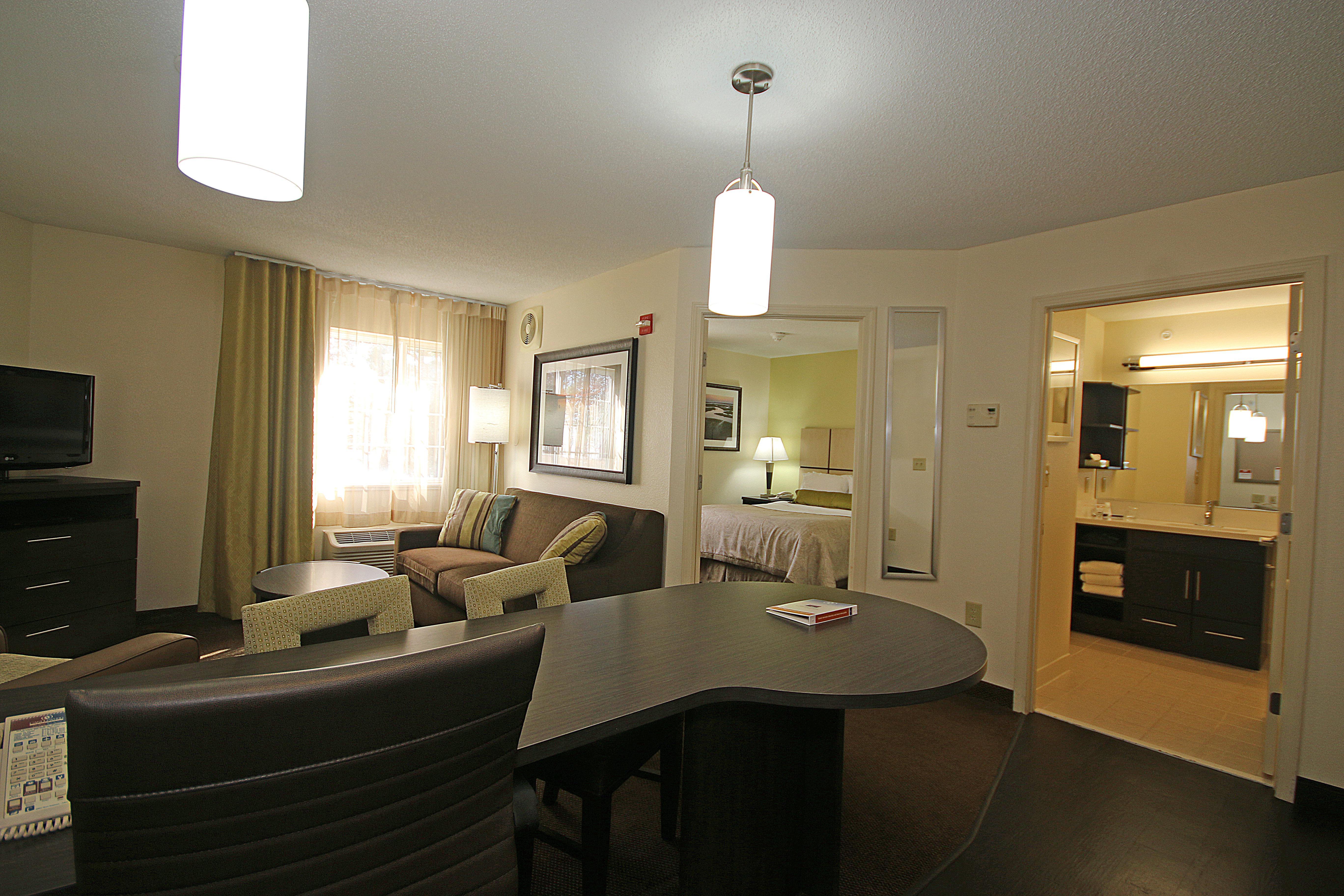 Candlewood Suites Newport News-Yorktown By Ihg Exterior photo