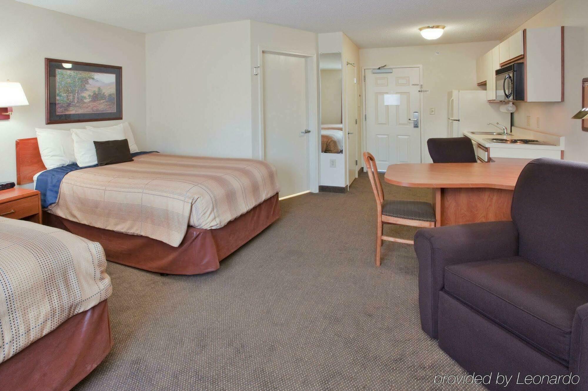 Candlewood Suites Newport News-Yorktown By Ihg Exterior photo