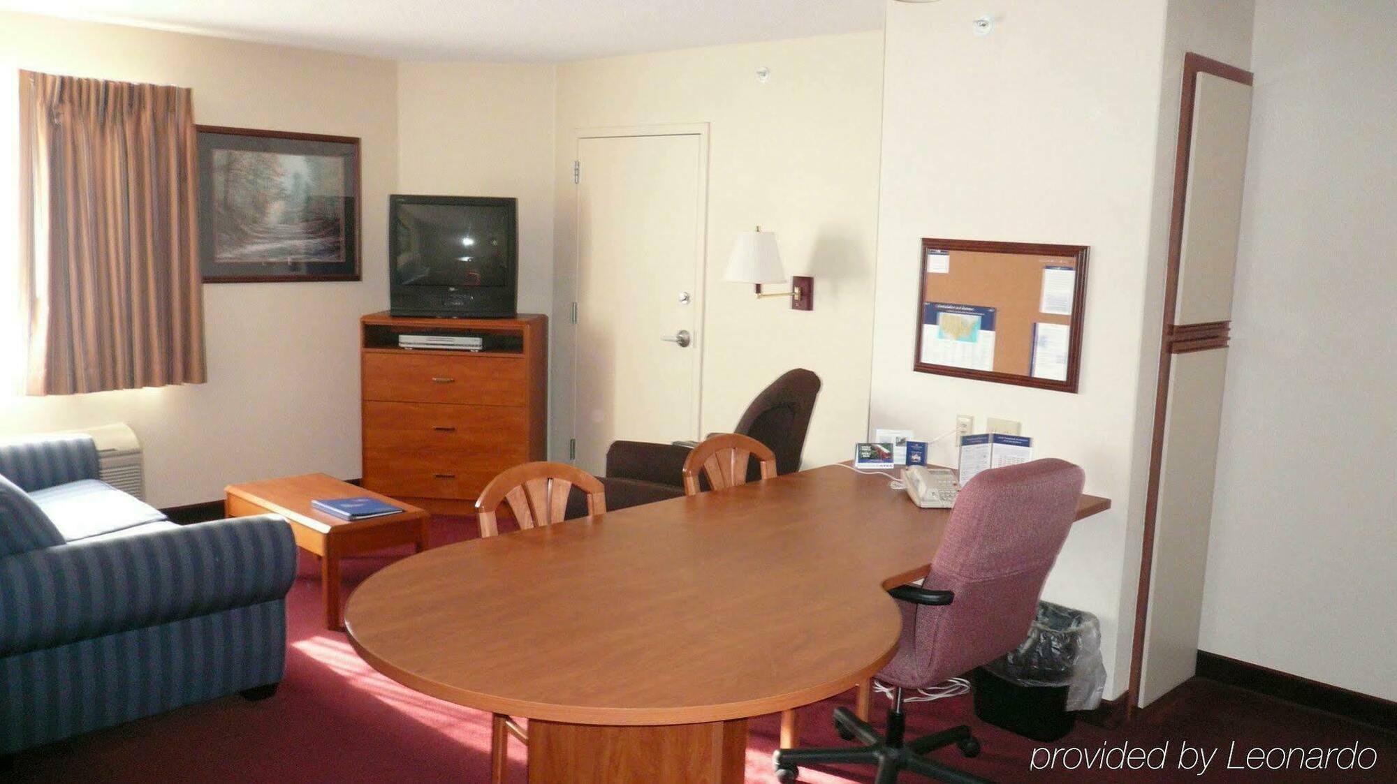 Candlewood Suites Newport News-Yorktown By Ihg Room photo
